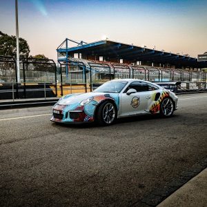 Squadro-Bespoke-Track-Days-Porsche-Race.jpg